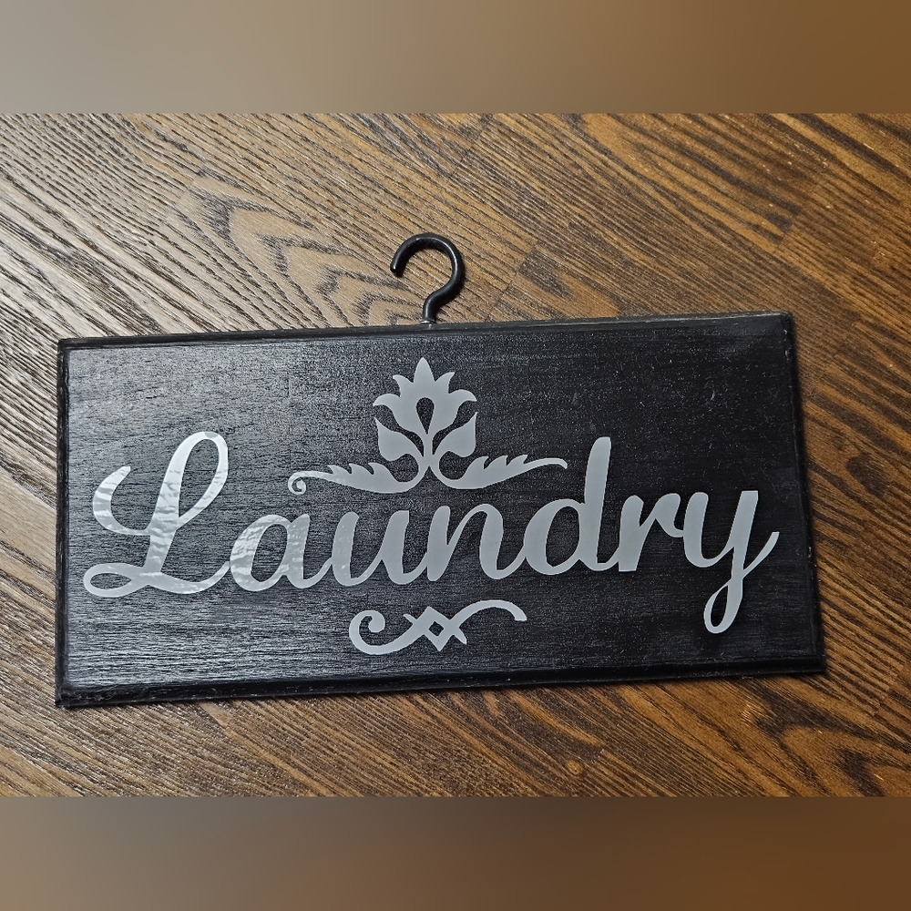 Laundry Black & White Barn Wood Sign - Picture 2 of 5